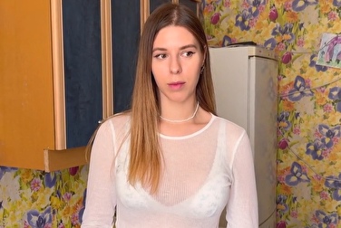 Das ist die Krankenschwester - sie hat mein Sperma persönlich und professionell in den Mund genommen