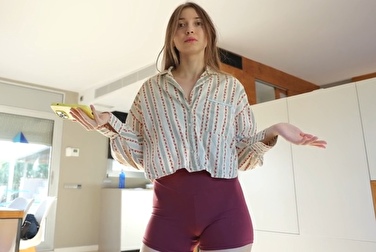 Ohne Sex ist es zu Hause langweilig! Willst du deinen Schwanz in mich stecken? 🤤