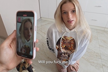 Sie ging auf die Knie und bat mich, sie zu ficken 😳 Warum habe ich mir die Mühe gemacht?