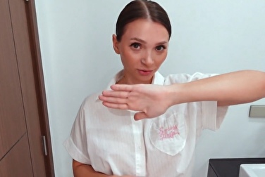 Ich habe auf ein Mädchen gewartet und eine Kellnerin gefickt 😳 Ich schone meinen Schwanz für niemanden